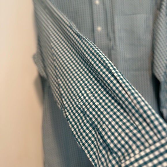 LL Bean Men’s L Dress Shirt Small Checker Teal & White Wrinkle Resist. reg. fit - Picture 8 of 10